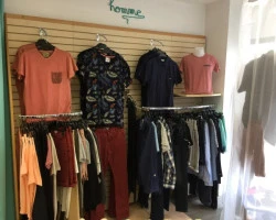 Boutique de prêt-à-porter #PREPOSITION# #LOCALISATION#